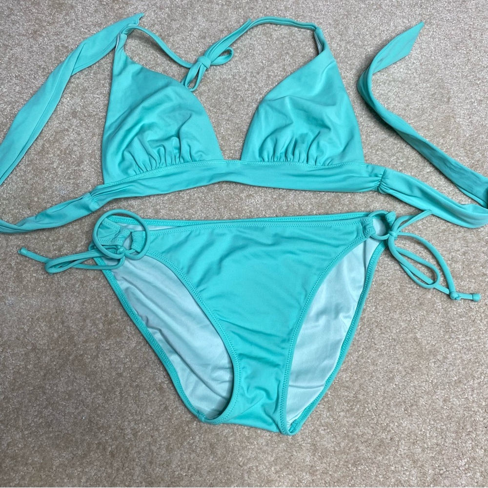 Victoria’s Secret seafoam bikini size medium